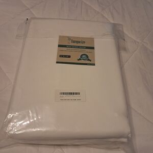 NWT‎ Turquoize Pure White Window Treatment  Size 52" W x 96" L Set of 2 Panels
